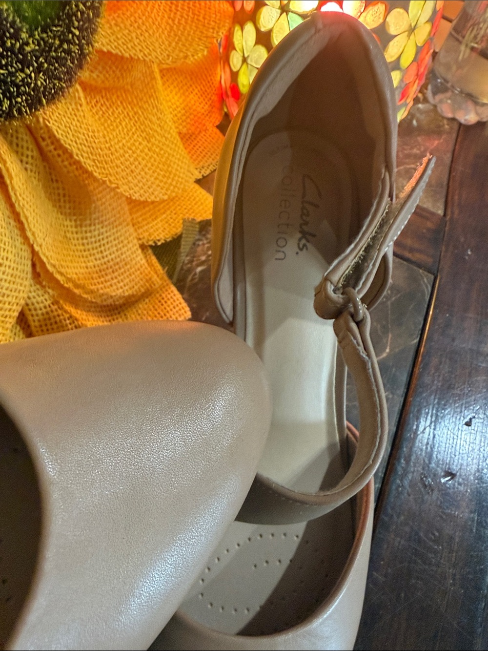 Clarks Beige Tan Mary Jane Heels with Ankle Strap - Picture 3 of 6